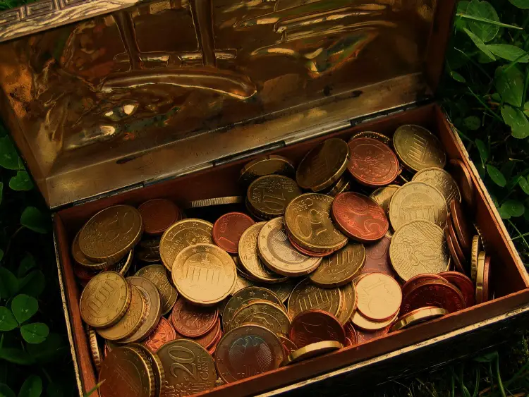 Currency from Paris, a great souvenir to give kids