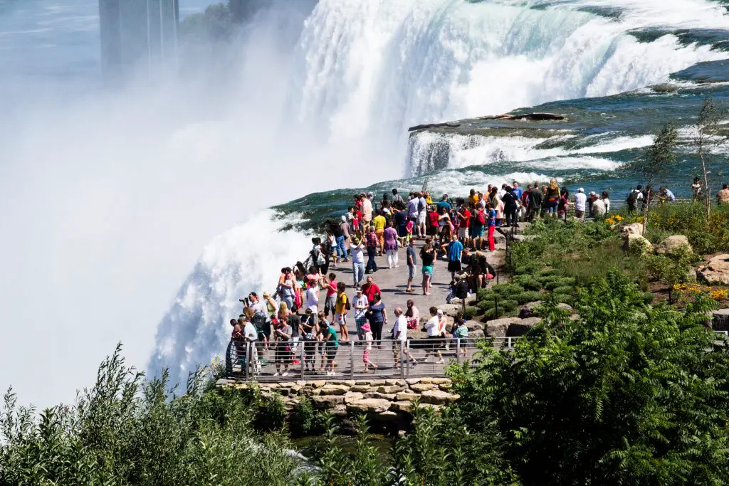 Tourists in Niagara Falls