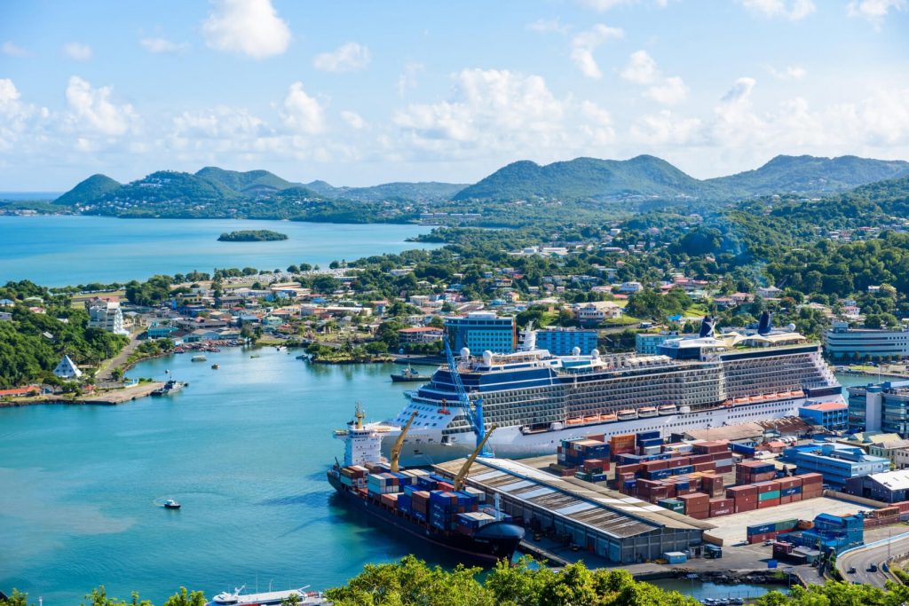 st-lucia-travel-guide-castries-harbour (1)