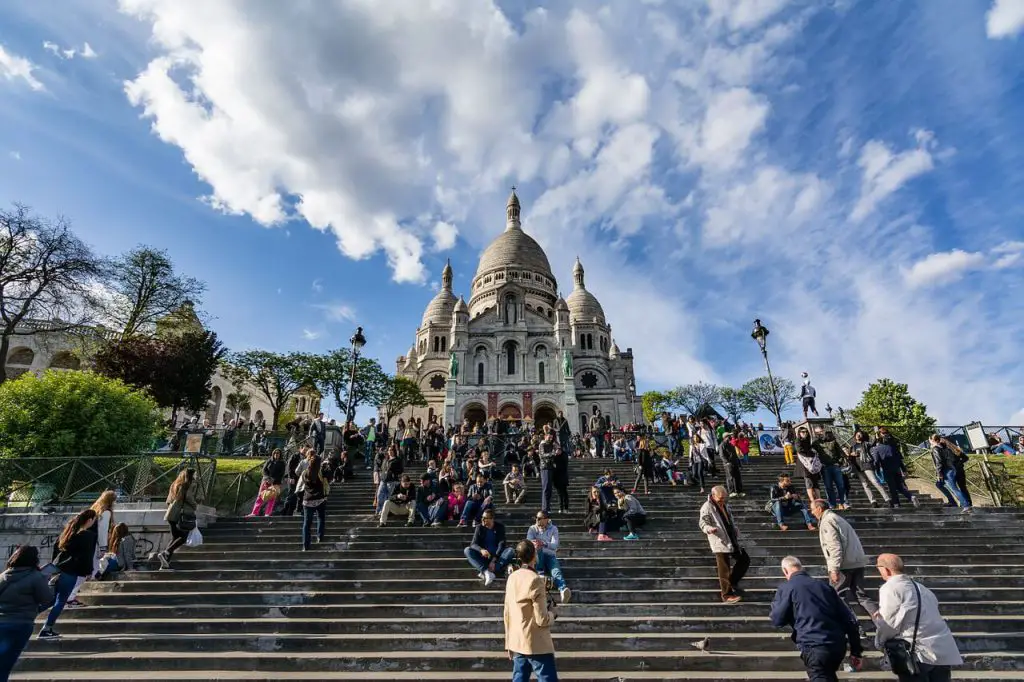 Paris Bucket List Things to see eat and do montmartre 754580 1280