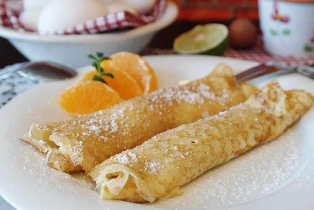 french foods to eat in paris Crepes