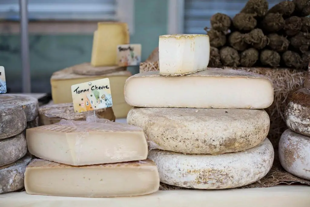 french foods to eat in paris cheese