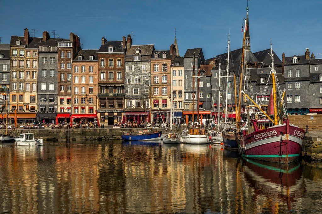 A Beginners Guide to the Regions in France honfleur