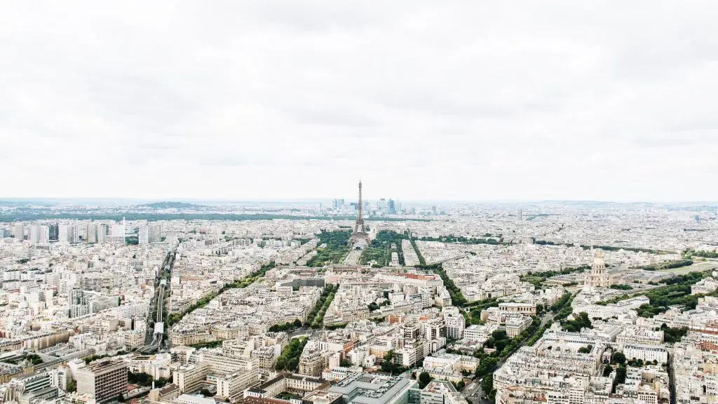 Unique Places in Paris to View and Photograph the Eiffel Tower view from la tour montparnasse