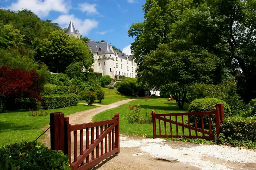 castle hotels in the loire valley Chateau de Chissay by Daniel Jolivet on Flickr