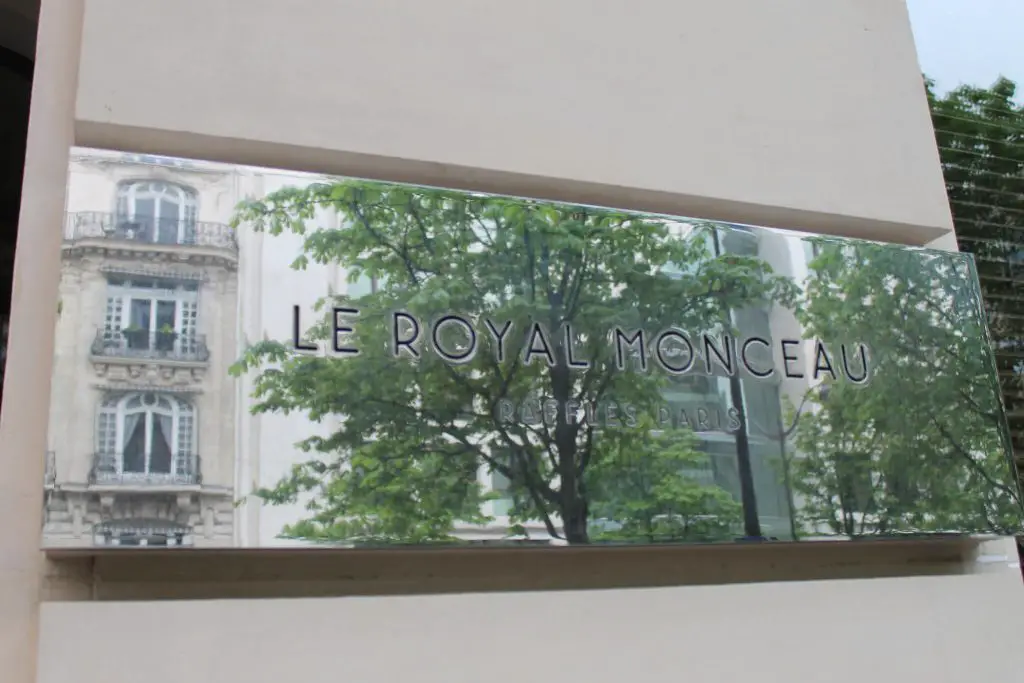 famous historic hotels paris Le Royal Monceau by Loren Javier on Flickr