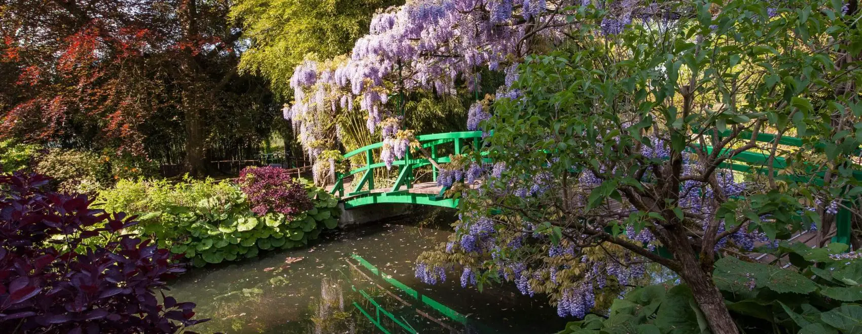 Things to see on a romantic day trip from Paris to Giverny