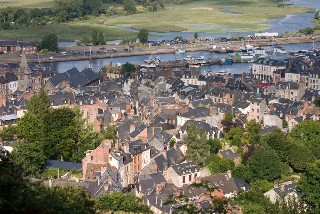 romantic day trip from paris to honfleur 12