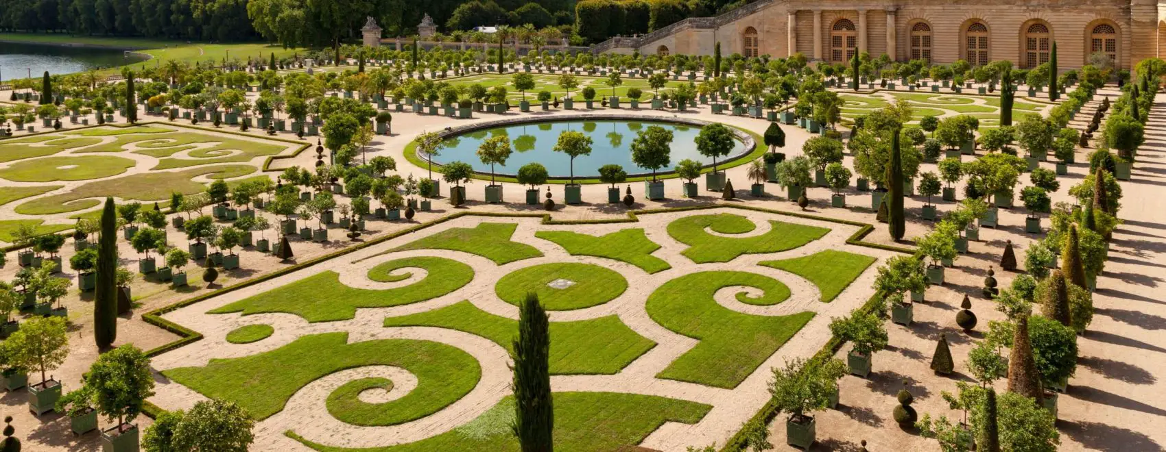 The gardens on a romantic day trip from Paris to Versailles
